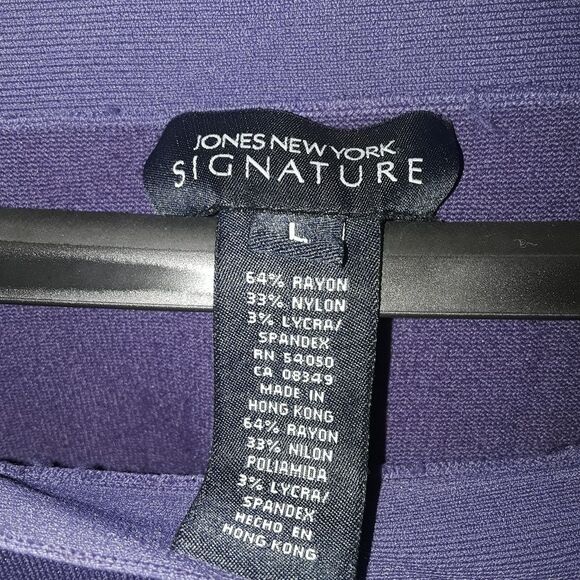 Jones New York sweater size large - Picture 2 of 2